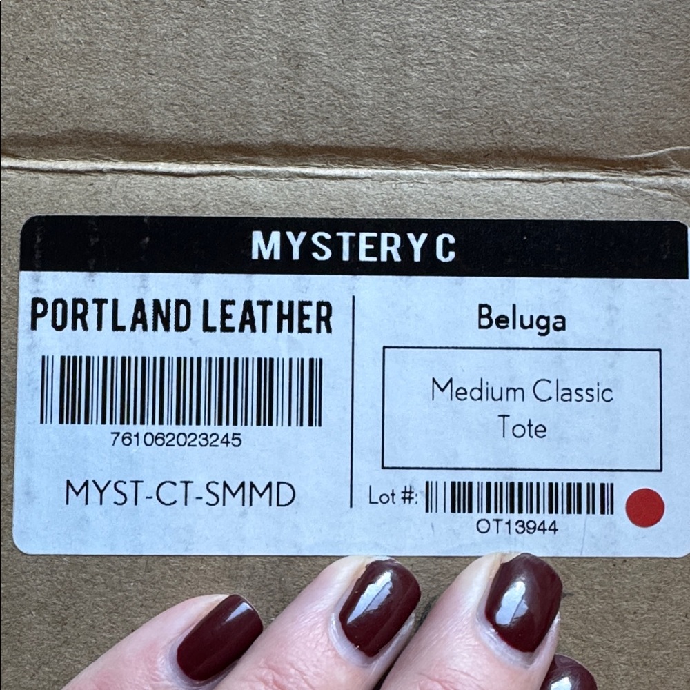 NWT Portland Leather Beluga Tote Bag with Black Handles Medium Tote FREE TASSEL - Picture 12 of 12